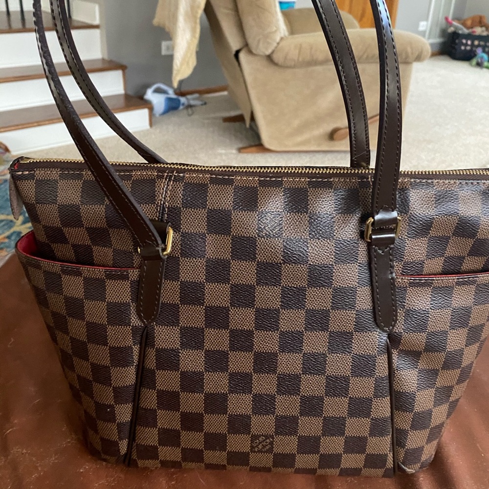 Louis Vuitton Purse - Brand New